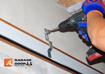 Garage Door Repair Crew - Garage Door Springs Repair