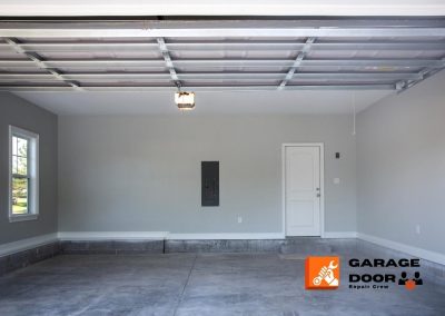 Garage Door Repair Crew - New Garage Door Installation Services